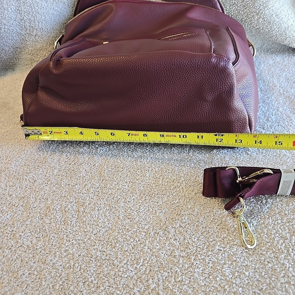 Fawn Design Diaper Bag and Backpack Color: Burgundy Pockets Strap New - Picture 14 of 16